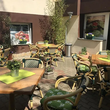 Appartamento Apartament Roza V Tsentre Heviza Hévíz